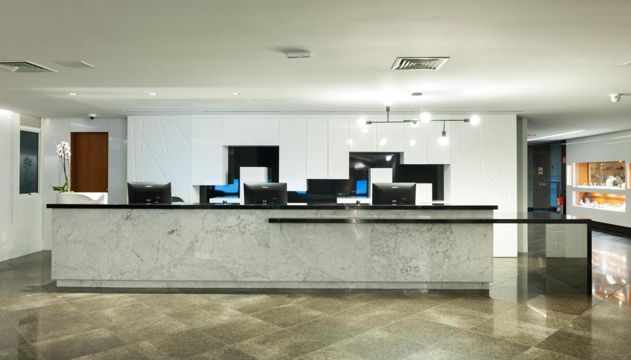 Hotel Senac Ilha Do Boi Витория Экстерьер фото Reception desk at the hotel