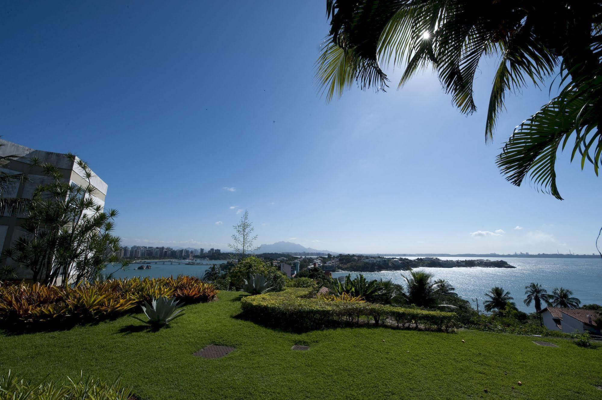 Hotel Senac Ilha Do Boi Витория Экстерьер фото View of the Bay of Bengal from the hotel